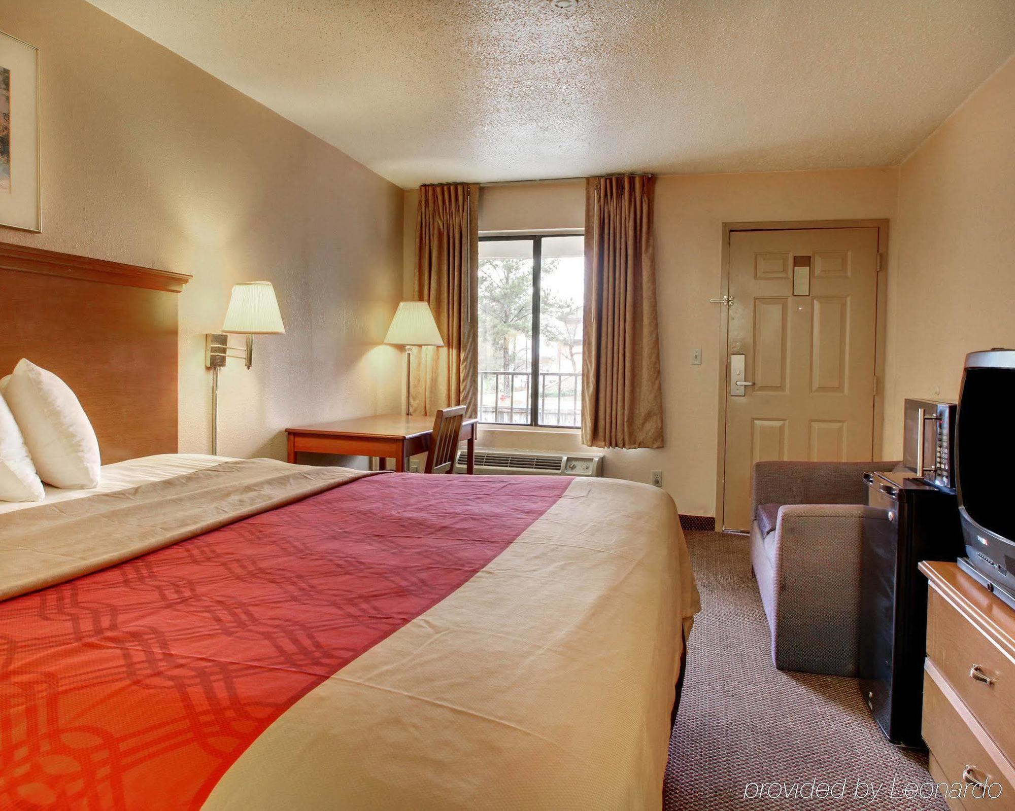 Econo Lodge North Риджленд Экстерьер фото